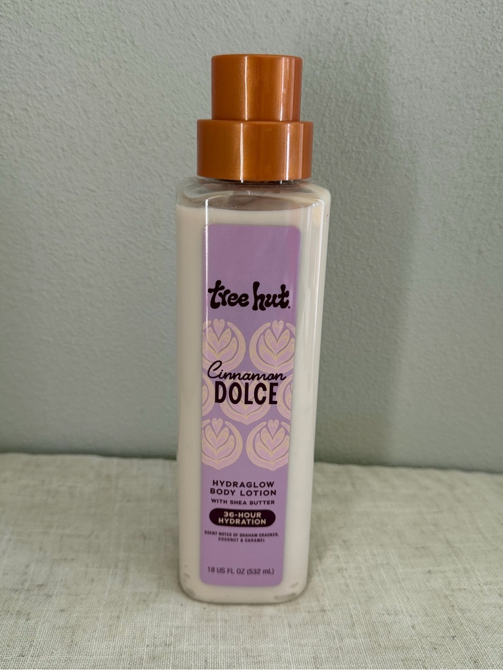 tree hut Cinnamon Dolce Hydraglow Body Lotion NWT